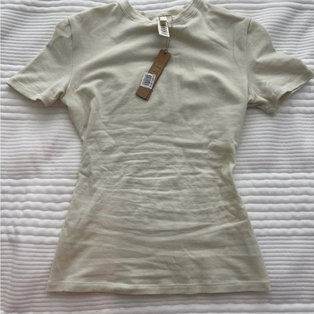 SKIMS Short-Sleeve Crewneck Tee in Soft Cream